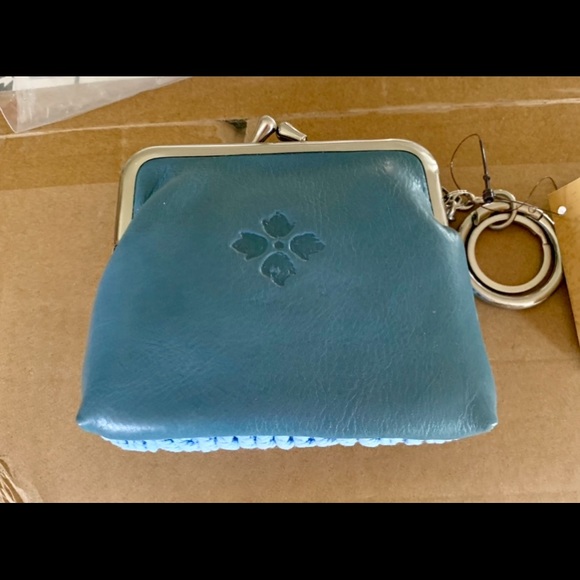 NWT Patricia Nash Borse Crocheted Coin Pouch- Gorgeous 2 left in Saffron BLUE - Picture 2 of 5